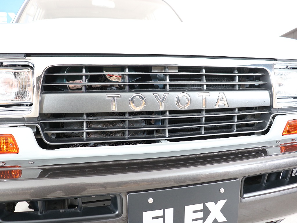 横文字TOYOTAグリル！