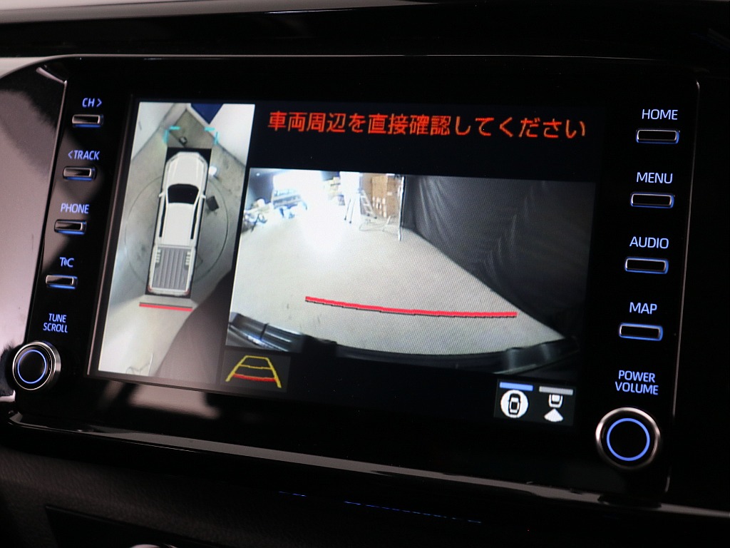 バックカメラと連動で車庫入れもラクラク！