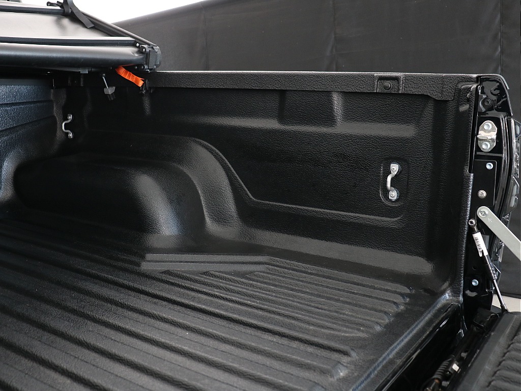 ラゲッジスペース右！