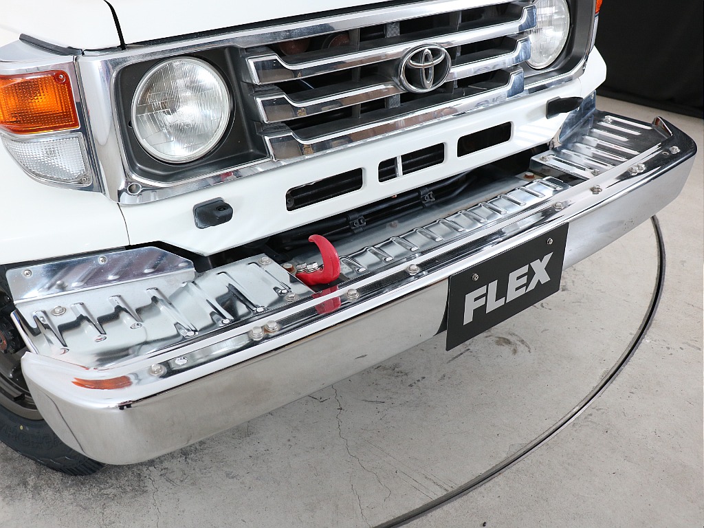 フロントバンパー！