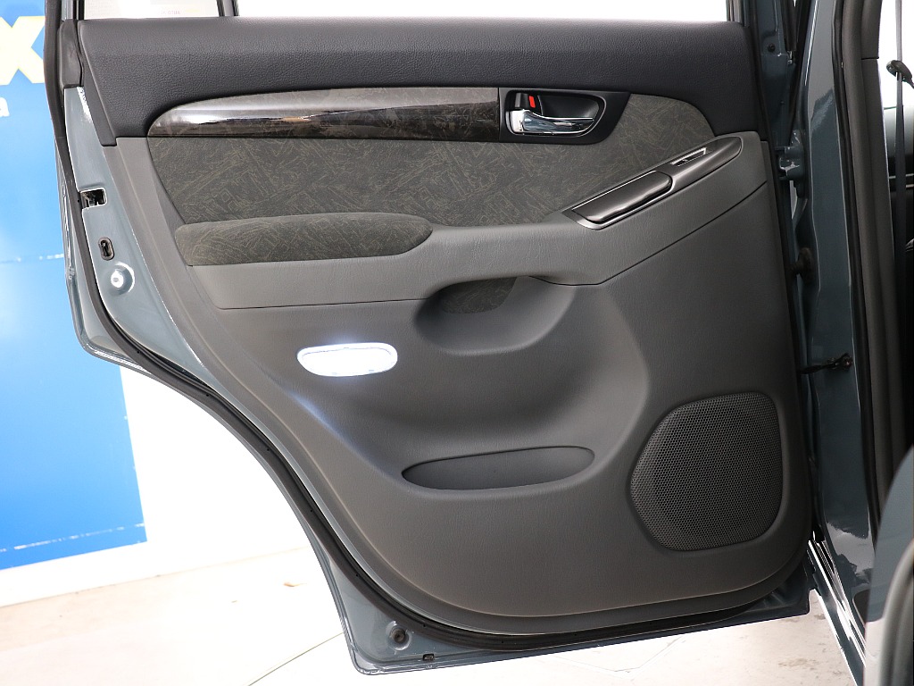 トヨタ ランドクルーザープラド(54枚目)