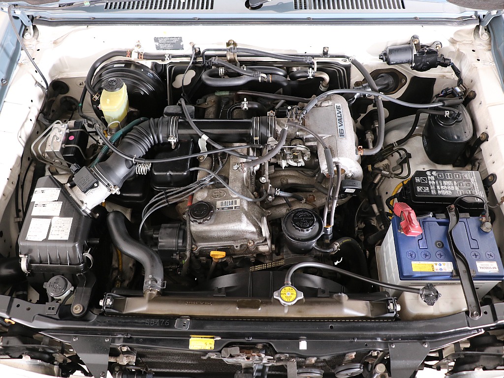 2700ccのガソリンエンジン搭載！お財布にも優しいです！