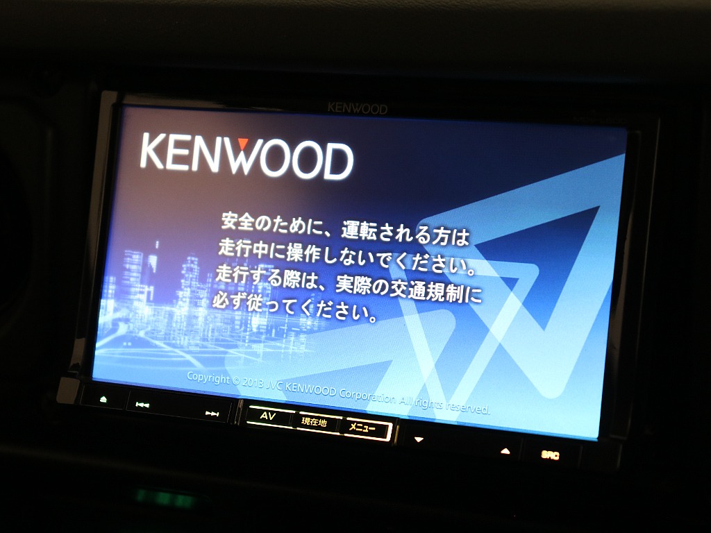 KENWOOD製7インチナビ装着済み！