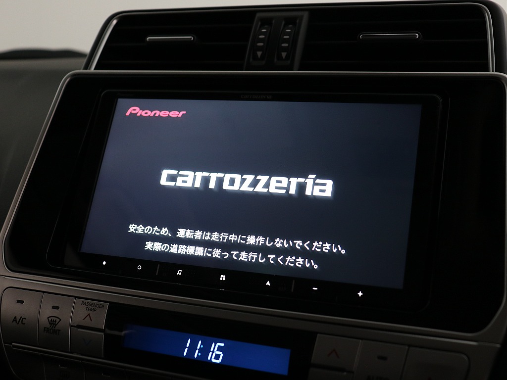 カロッツェリア製9インチナビ！