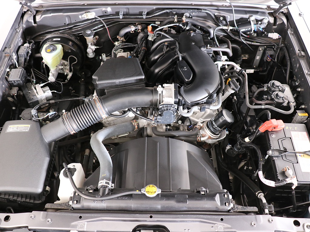 1GRのパワフルなエンジンを搭載！4000ccのV6エンジンです！
