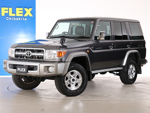 ランドクルーザー70 4.0 4WD