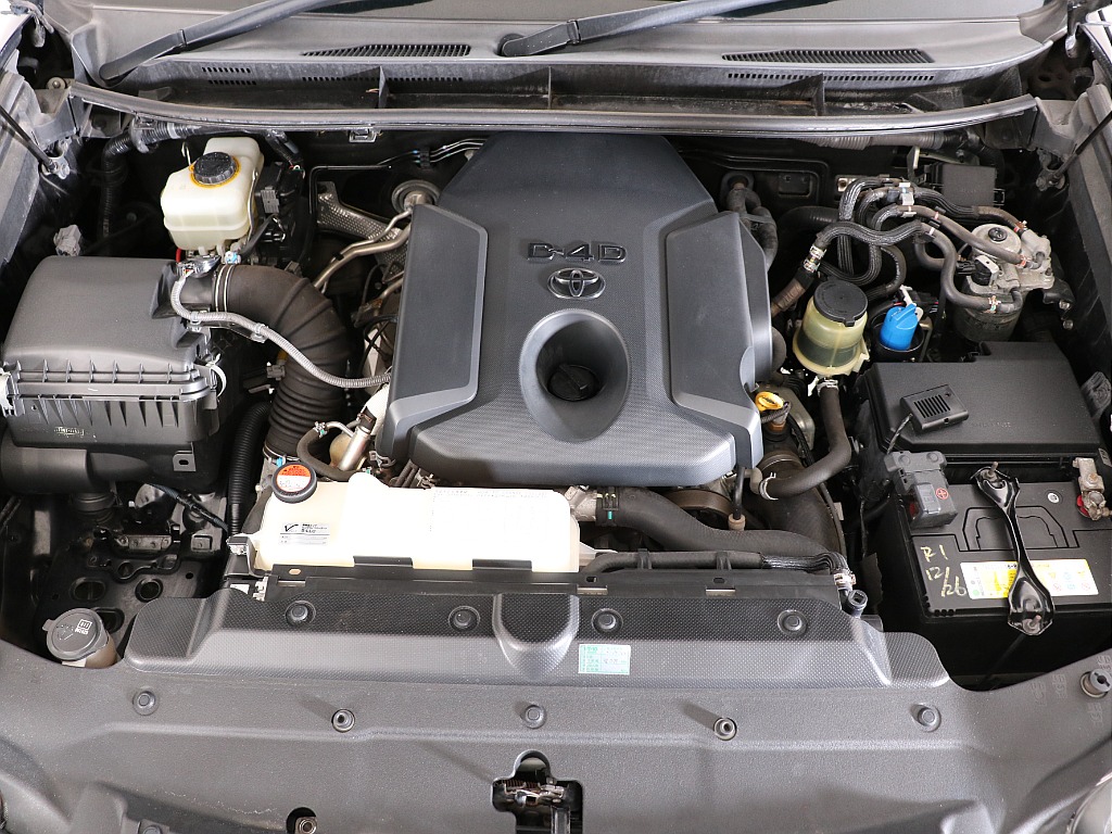 パワーと経済性に優れたクリーンディーゼル車！トルクフルな走りも特徴です！