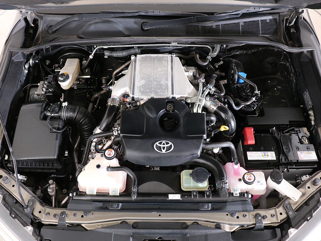 充分すぎるほどのパワーを持っている２．４Lディーゼルターボエンジン！