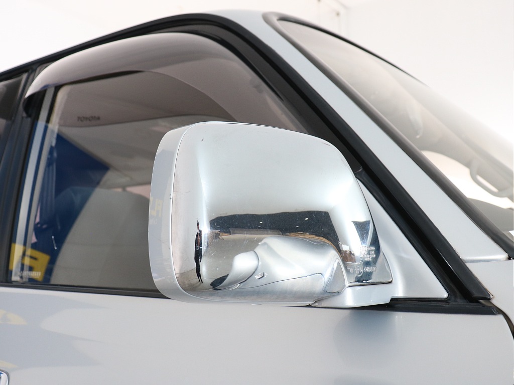 トヨタ ランドクルーザー80(26枚目)