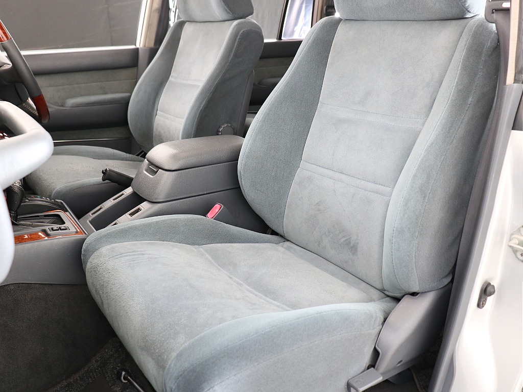 トヨタ ランドクルーザー80(41枚目)