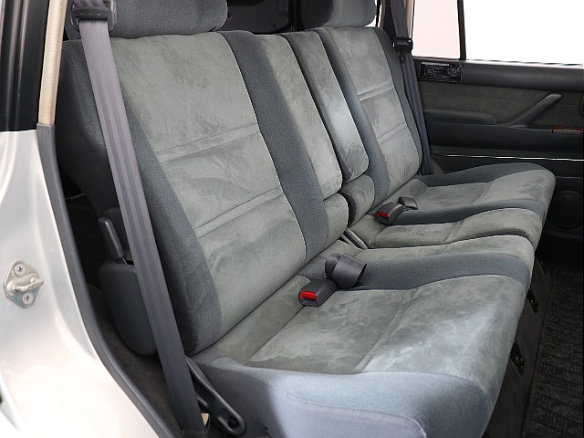 シートカバーのお取り扱いももちろんございますので、お気軽にご相談ください！