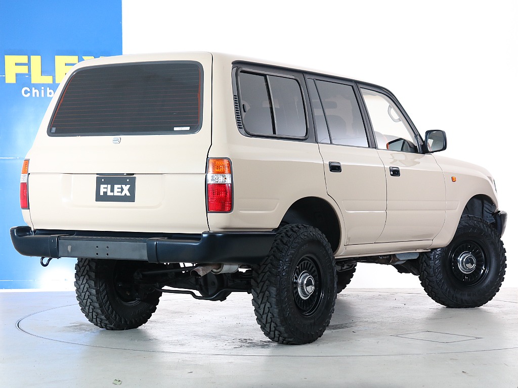 テールランプは3色でご用意！