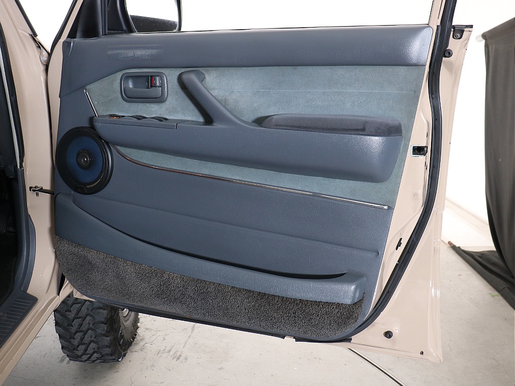 運転席ドアリム！