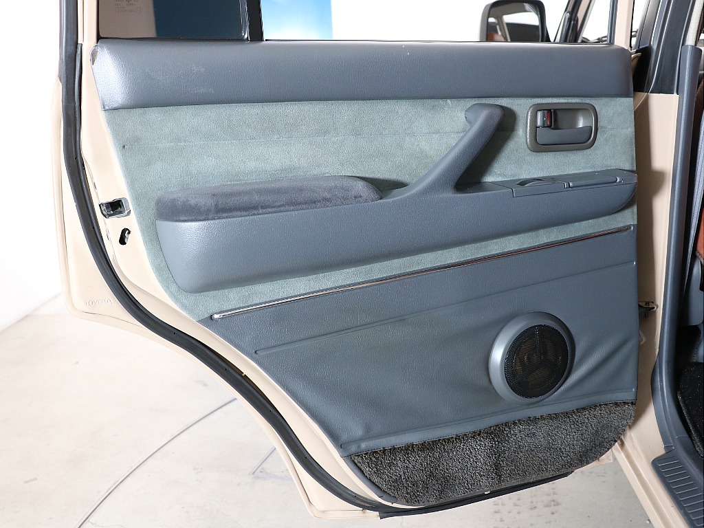 左後ろドアリム！