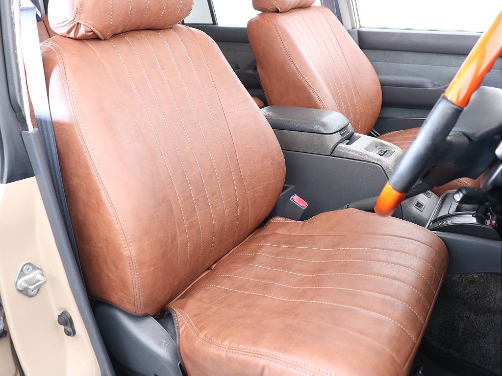 クラシックキャメルシートカバーをインストール！