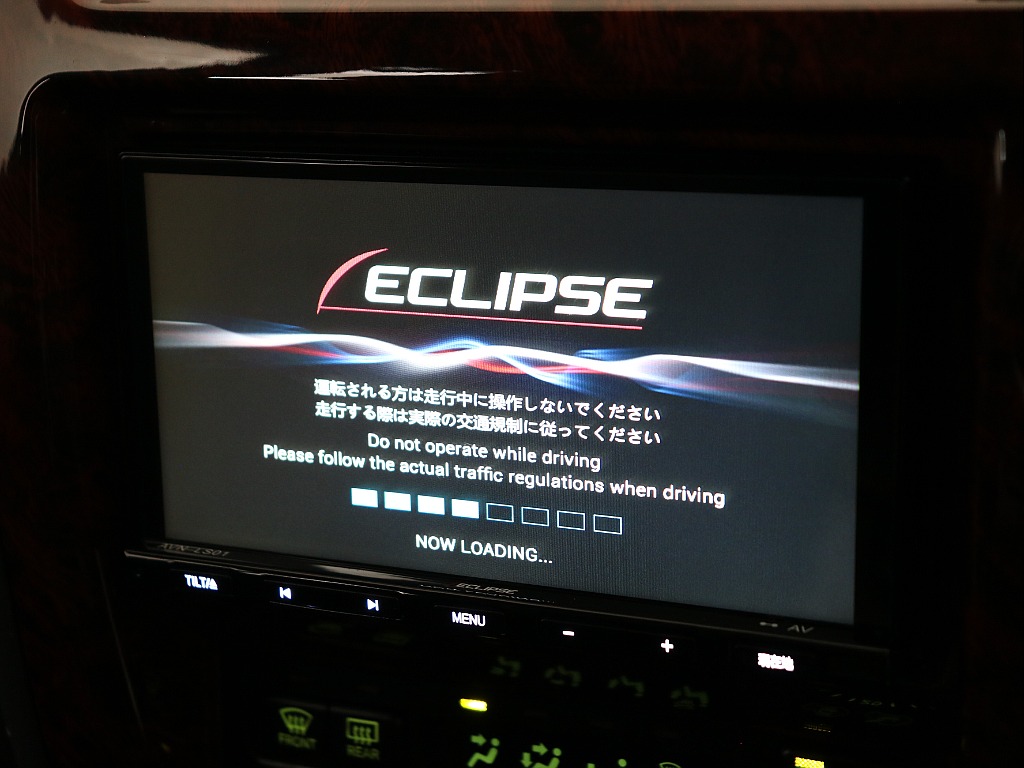 イクリプス製ナビ装備！