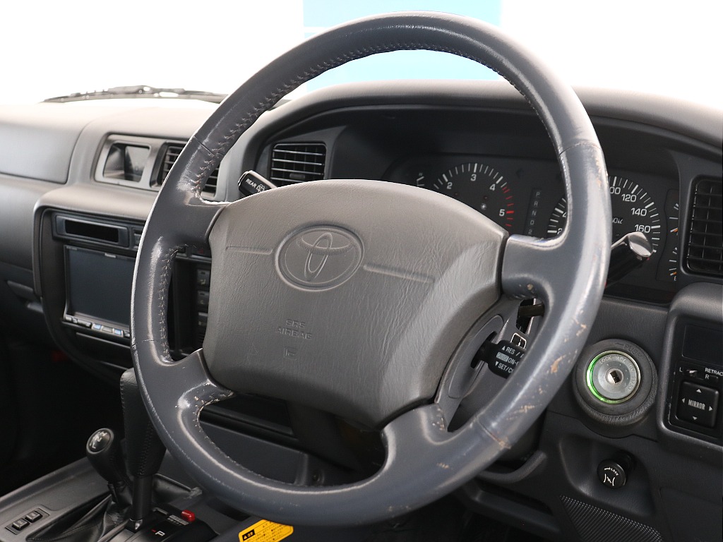 純正ステアリング！