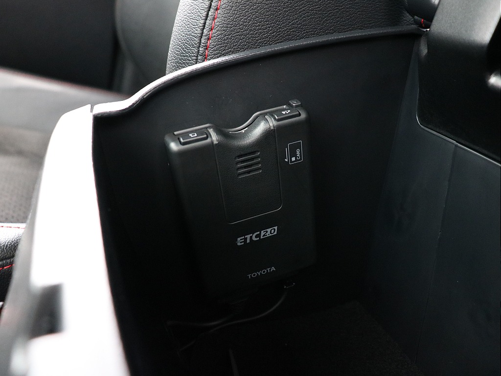 最新の2.0ETC車載器搭載！高速もご安心！