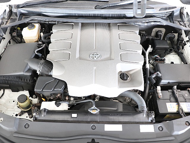 4600ccのV8エンジン！ランクル最後のV8エンジンを感じましょう！