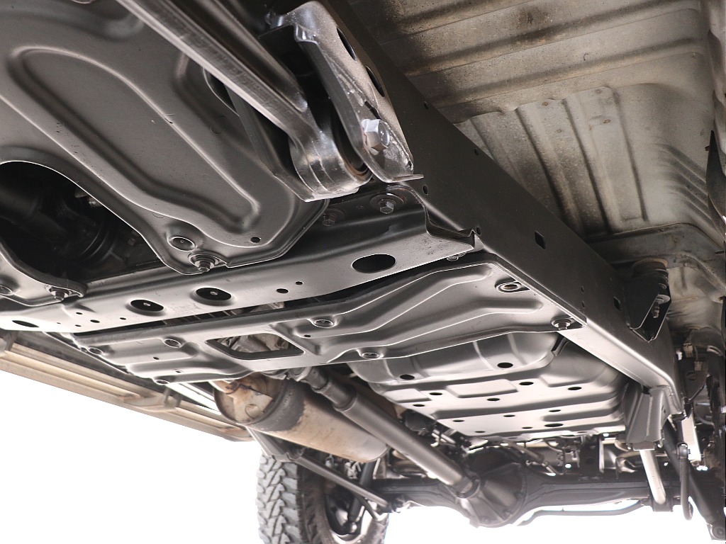 下廻りのシャーシもご覧のクオリティ！腐れも無くしっかりとしてます！