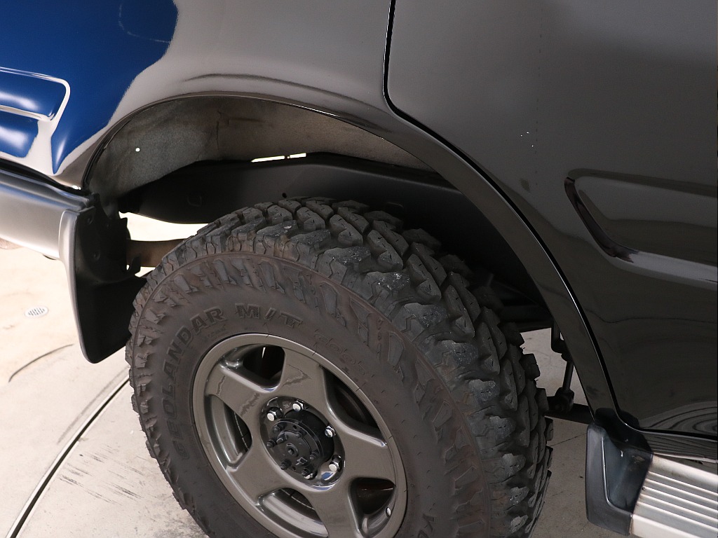 トヨタ ランドクルーザー80(32枚目)