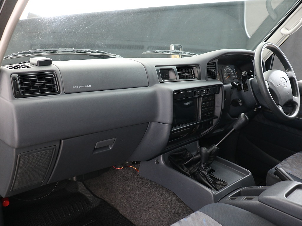 トヨタ ランドクルーザー80(52枚目)