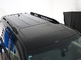 サンルーフ付きのお車です！こちらのお車で大自然の中ドライブいかがでしょうか？