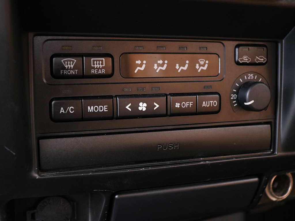 トヨタ ランドクルーザープラド(53枚目)