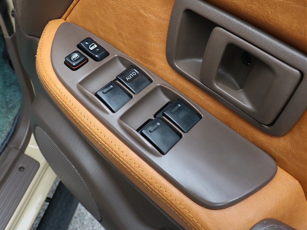 トヨタ ランドクルーザープラド(58枚目)