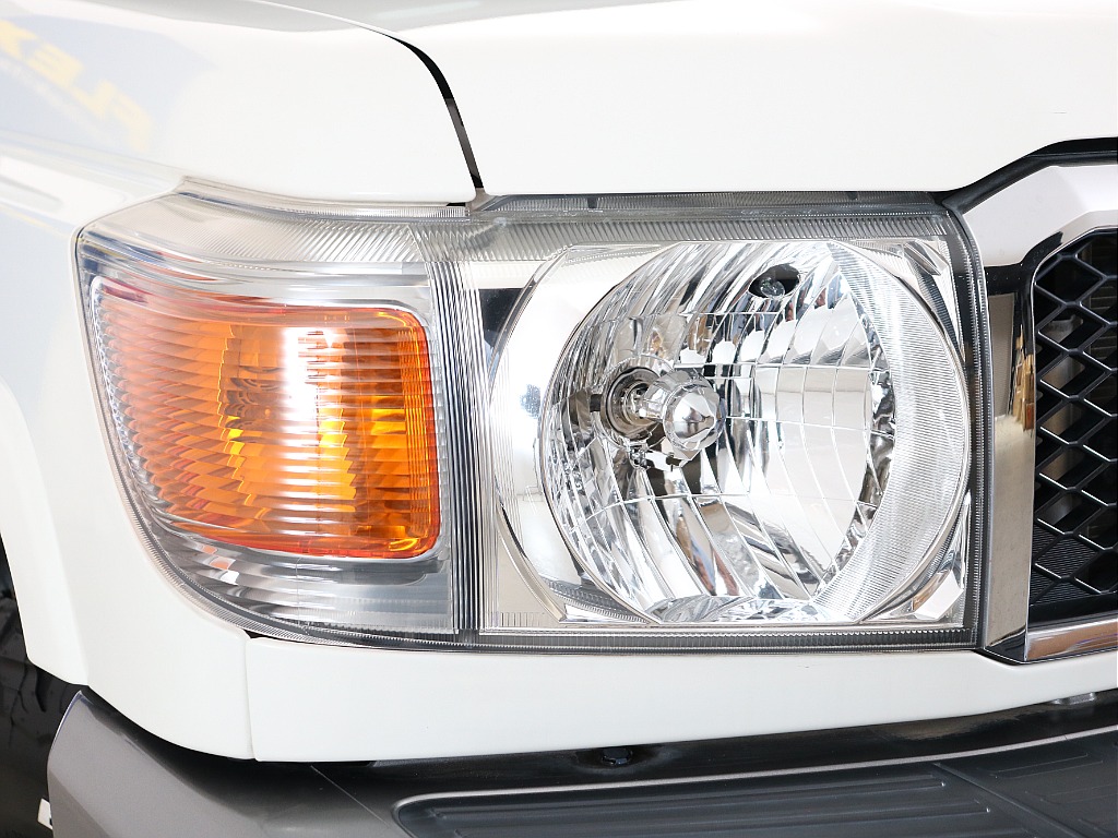 トヨタ ランドクルーザー70ピックアップ(23枚目)