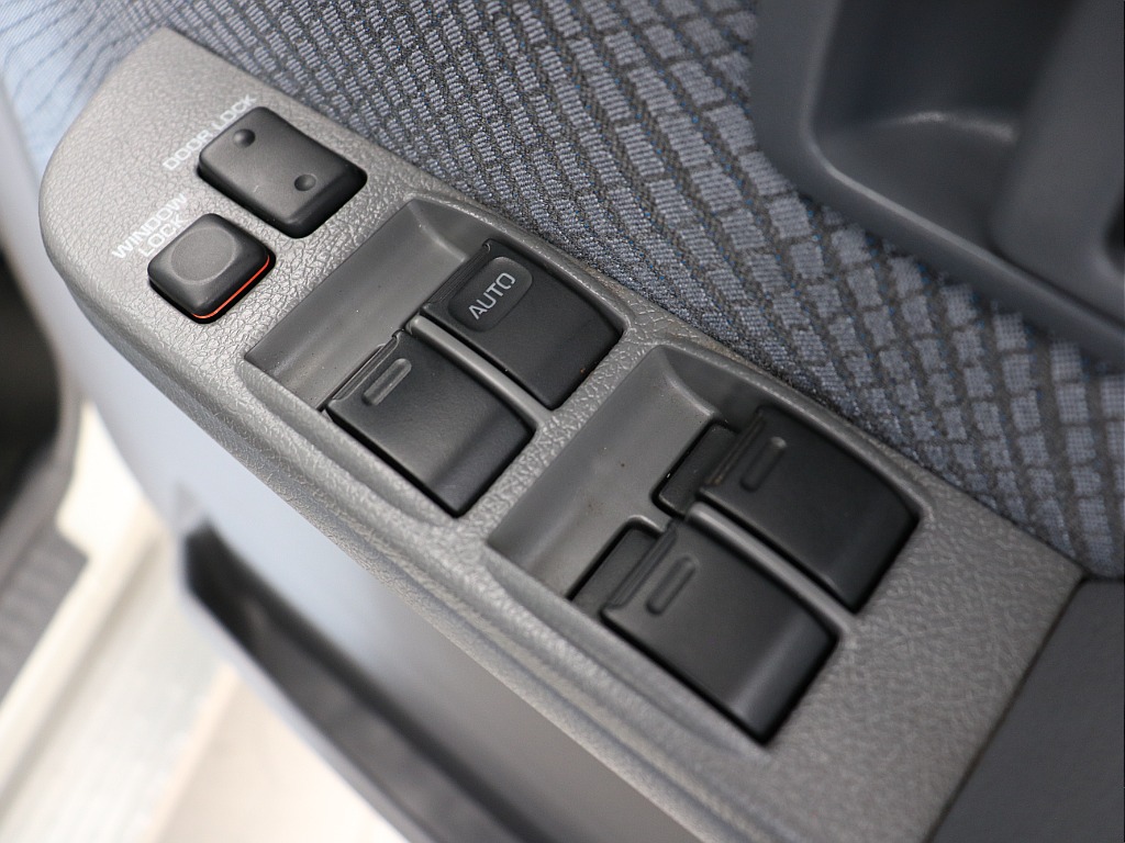 トヨタ ランドクルーザー70ピックアップ(57枚目)