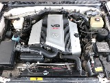 V8エンジン！4.7Lのハイパワーエンジン！運転がさらに楽しくなる仕様ですね♪