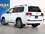 電動リアゲート装備済みのお車です！