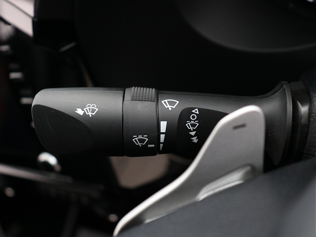 ワイパーレバースイッチ！