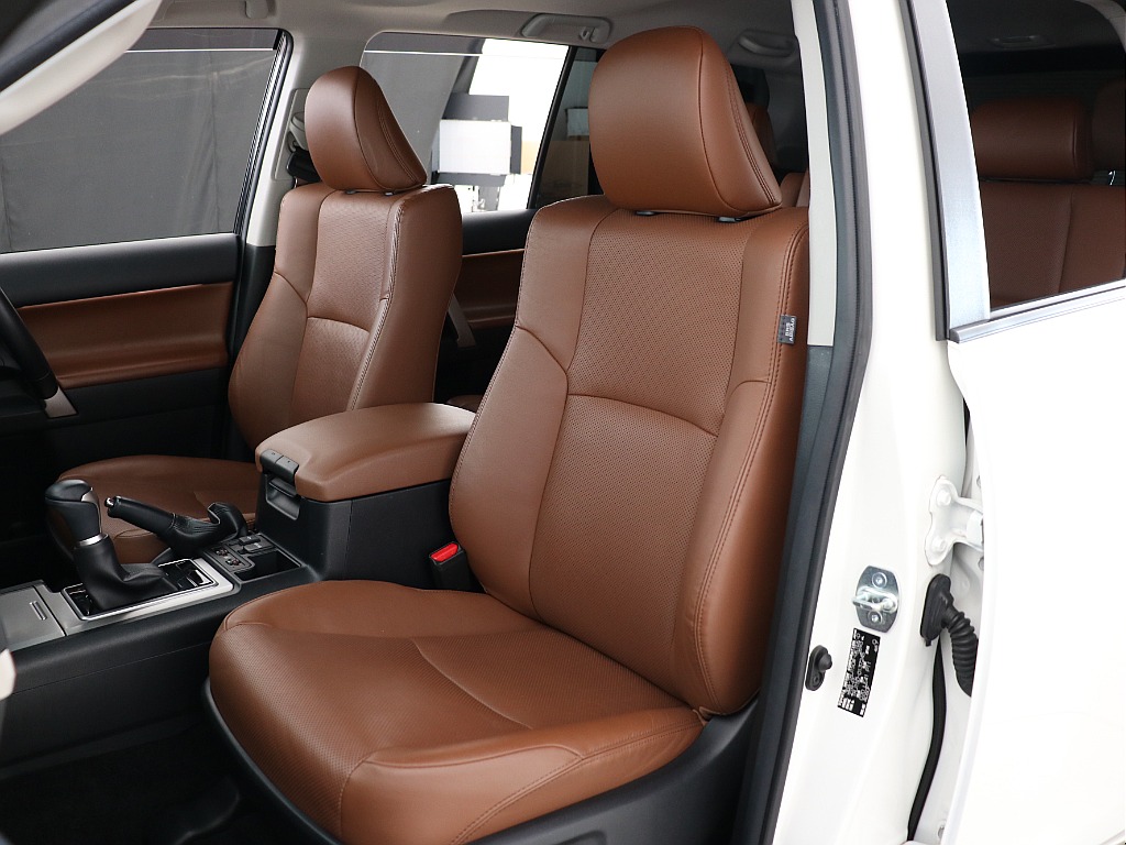 助手席シート！