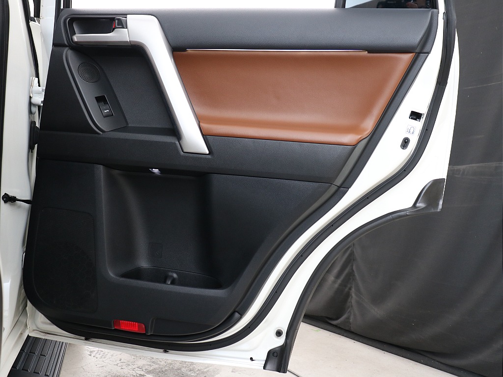 右後ろドアリム！