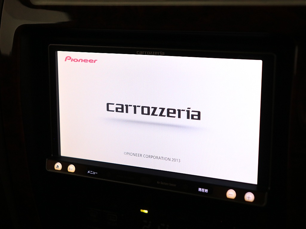 カロッツェリアナビ装備！