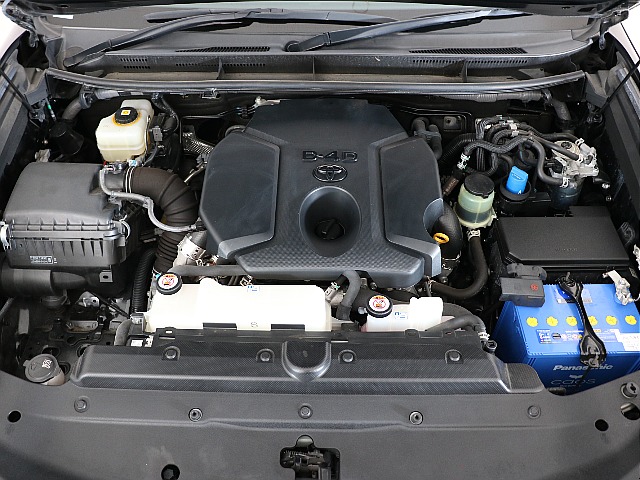 パワーと経済性に優れたクリーンディーゼル車!トルクフルな走りも特徴です!