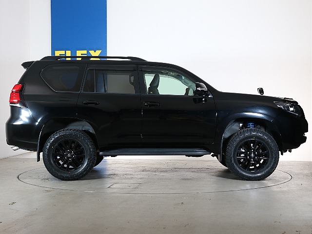 外装に目立った傷等なく綺麗な状態です!