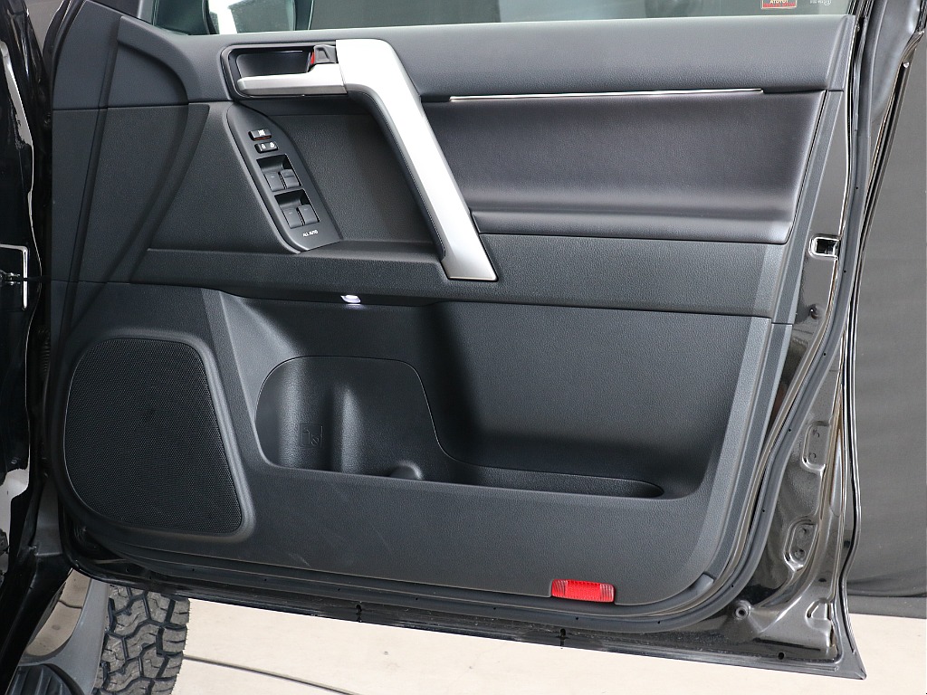 トヨタ ランドクルーザープラド(52枚目)