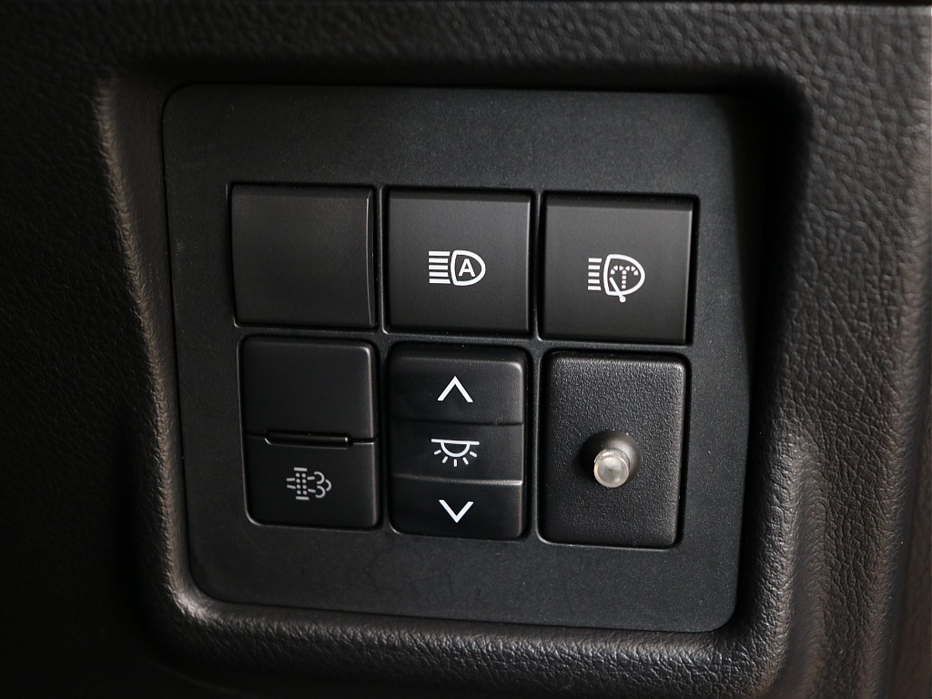 トヨタ ランドクルーザープラド(60枚目)