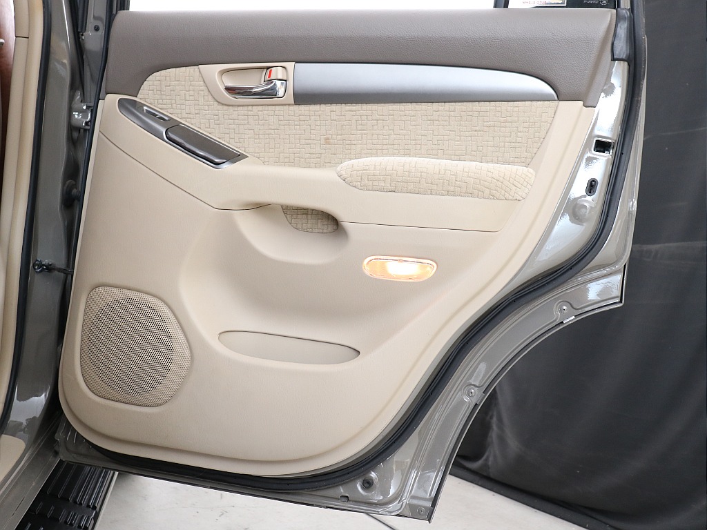 右後ろドアトリム！