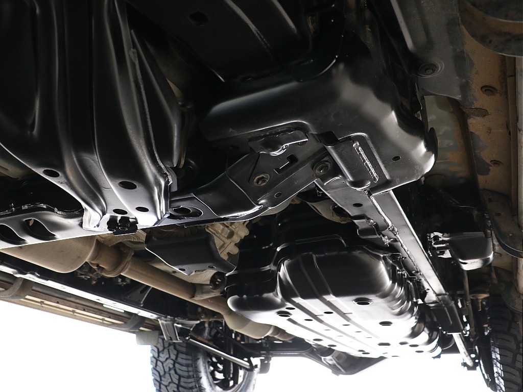 下廻りも大きな錆などない状態になります！