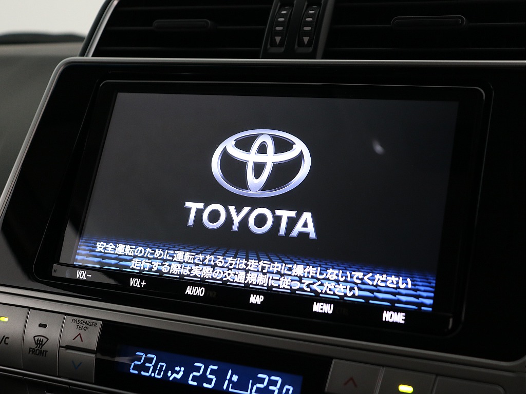 純正9インチSDナビ！