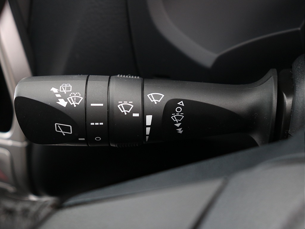 ワイパーレバースイッチ！