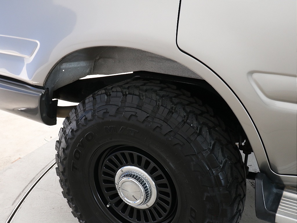 トヨタ ランドクルーザー80(31枚目)