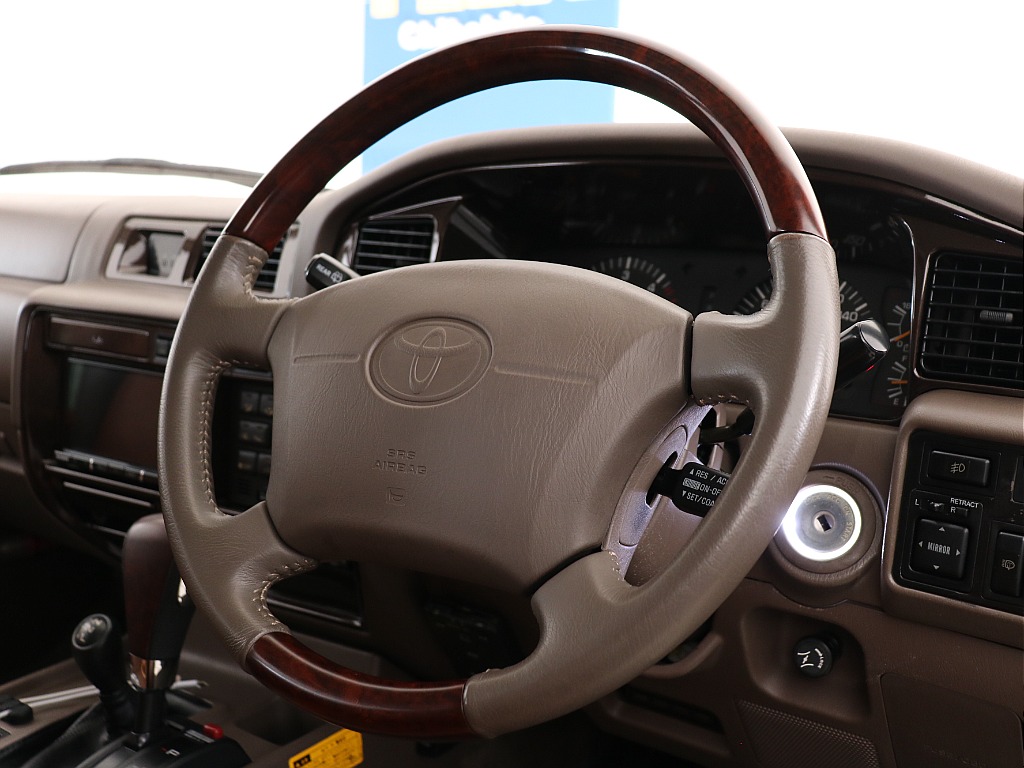 トヨタ ランドクルーザー80(37枚目)