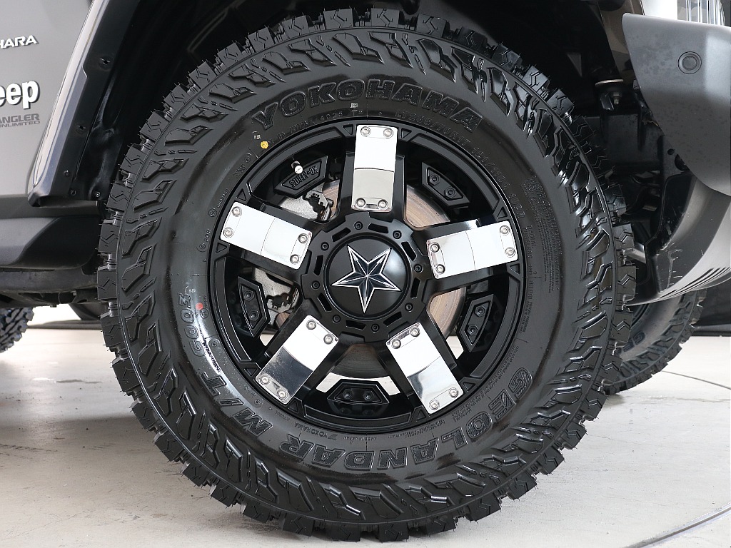 KMC　XDシリーズロックスターの17インチAWにYOKOHAMAジオランダーのMTタイヤ装着！