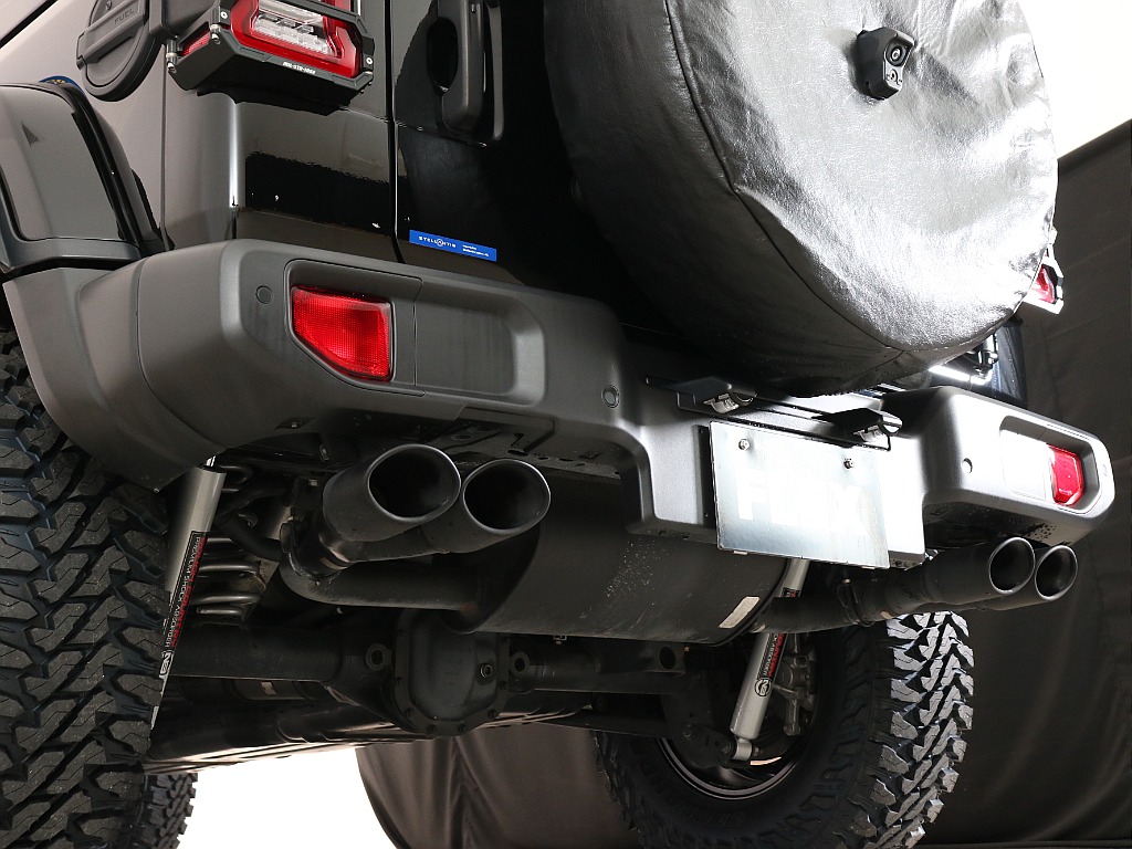 リアバンパー！