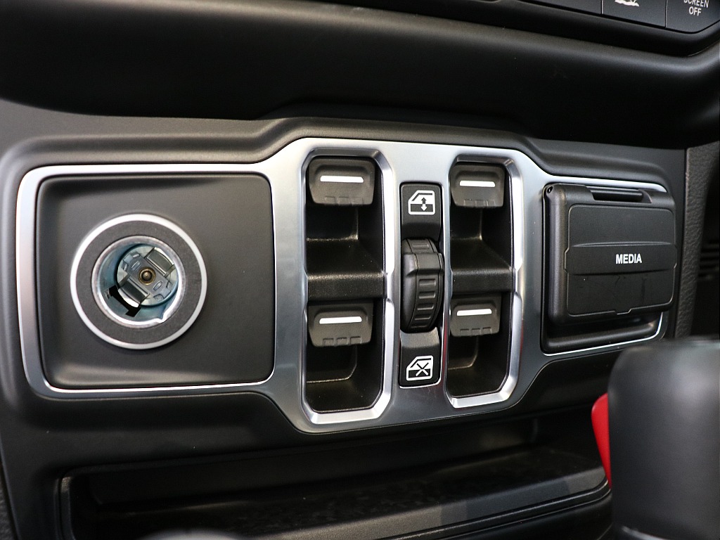 マスタースイッチ！